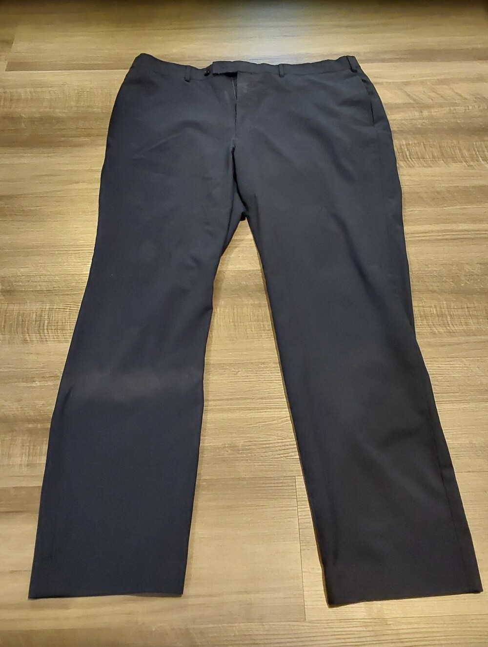 Van Heusen Classic Slim Fit Navy Dress Pants 40x32